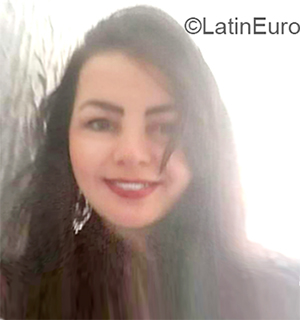 Date this foxy Brazil girl Fernanda from Recife BR10572