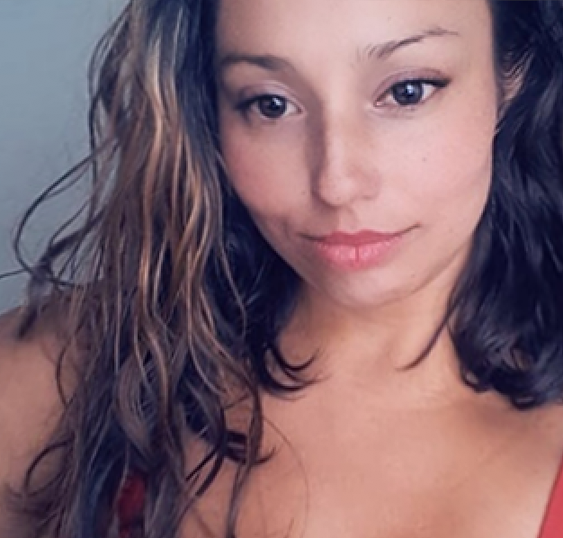 Date this delightful Colombia girl Angie from Bogota CO24038