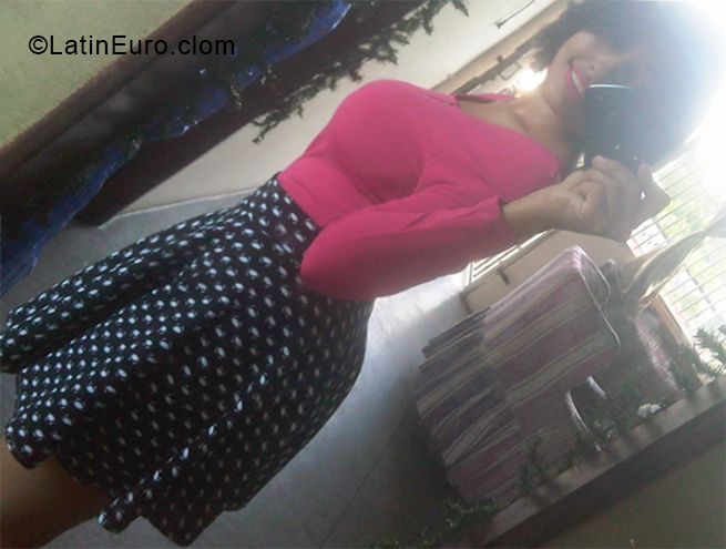 Date this passionate Peru girl Stephanie from Trujillo PE1287