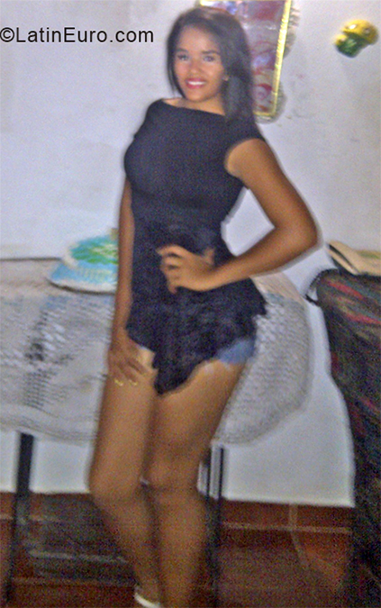 Date this beautiful Venezuela girl Dioscorie from Puerto La Cruz VE1759