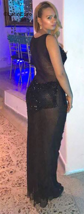 Date this happy Colombia girl Michel from Medellin CO24131