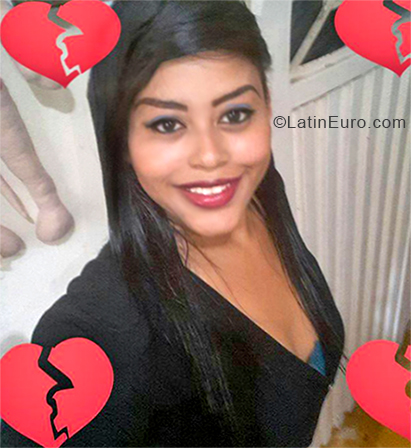 Date this funny Colombia girl Greicy from Cali CO24227