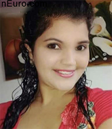 Date this beautiful Venezuela girl SARAH from Merida VE1836