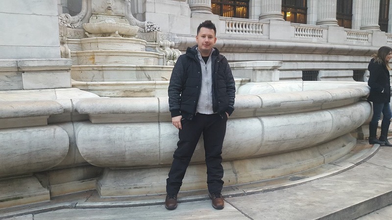 Date this funny United States man Leonardo from New York US19514