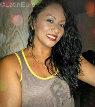 Date this passionate Venezuela girl Jackelline from Valencia VE1864