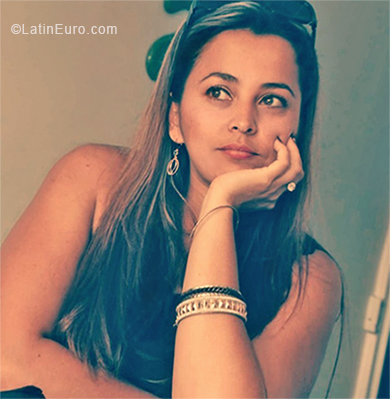 Date this hot Colombia girl Liliana from Medellin CO24333