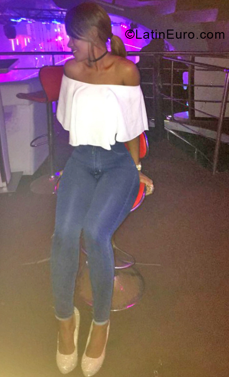 Date this exotic Dominican Republic girl Sty from Santo Domingo DO33168