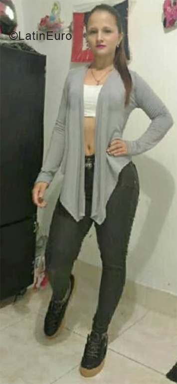 Date this hot Colombia girl Leidy from Manizales CO24426