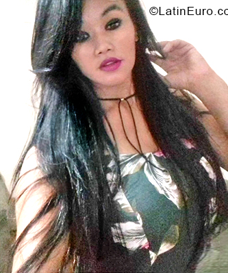Date this fun Brazil girl Indiraityy from Salvador BR10692