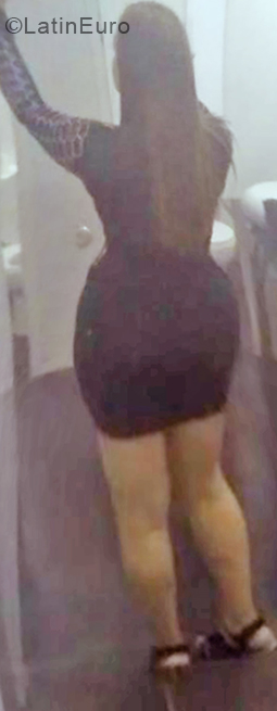 Date this hot Dominican Republic girl Johanna from Santo Domingo DO33341