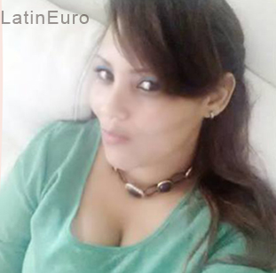 Date this nice looking Dominican Republic girl MARIA from Santo Domingo DO33363