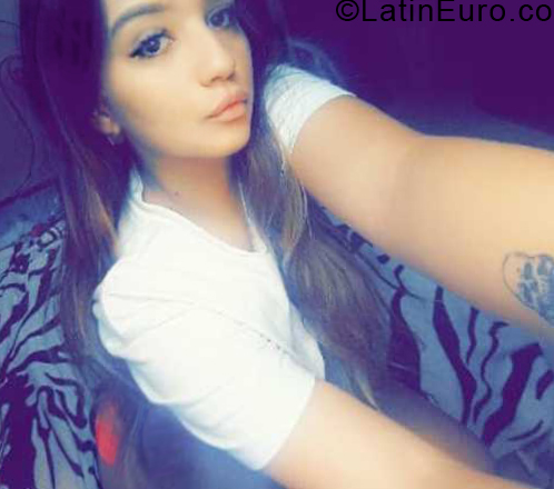 Date this attractive Venezuela girl Diana - teddy from Merida VE1998