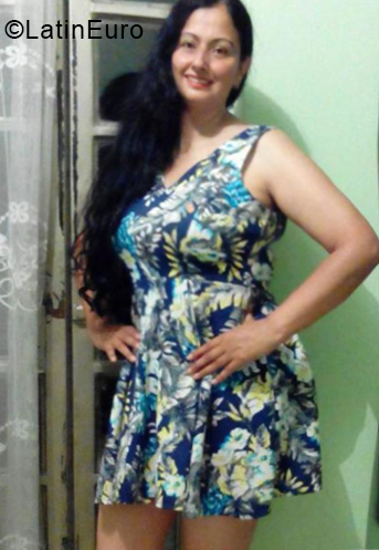 Date this good-looking Colombia girl Avel Quintero from Bogota CO24640
