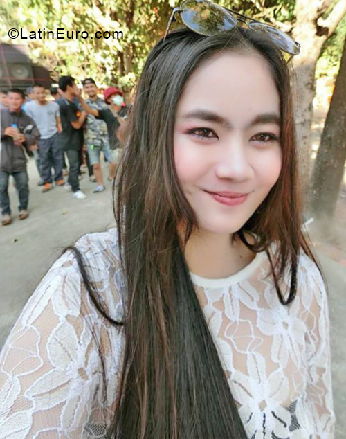 Date this passionate Thailand girl Nantana from Krung Thep TH17