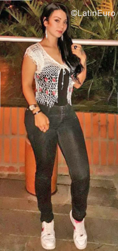 Date this lovely Colombia girl Nata from Medellin CO24663