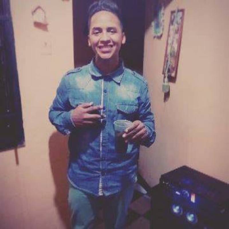 Date this hard body Venezuela man Pedro from Caracas VE2053