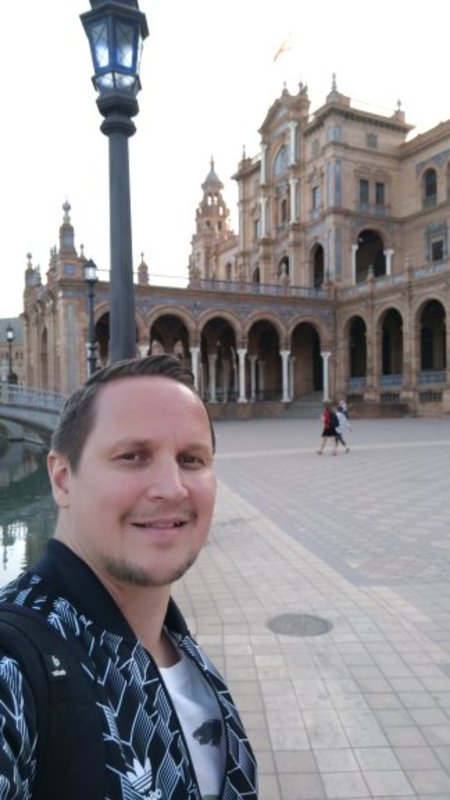 Date this foxy Spain man Leo from Las Palmas ES448