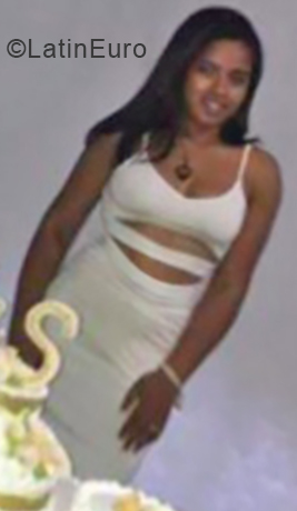 Date this pretty Dominican Republic girl Lisbeth from La Vega DO33712