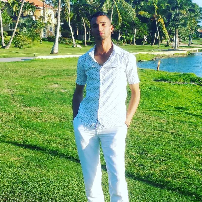 Date this attractive Dominican Republic man Luis david from La Altagracia {bavaro-punta Cana}. DO33916