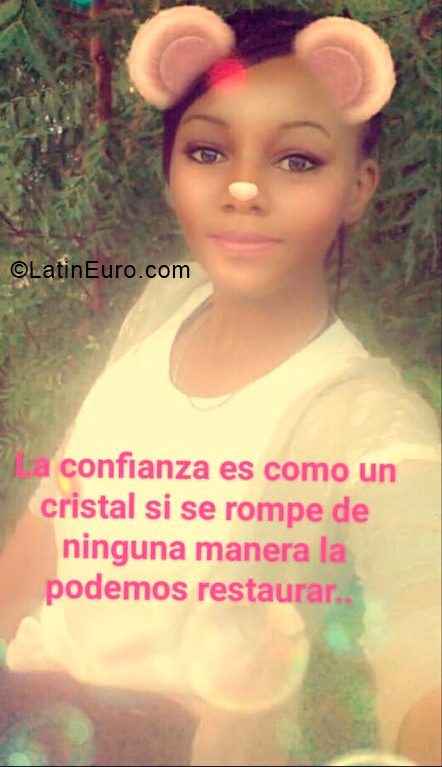 Date this sensual Dominican Republic girl Maria from Santiago DO33970