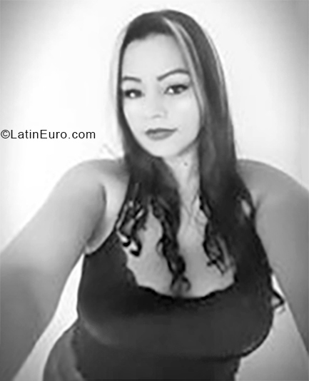 Date this hot Colombia girl Girlie from Medellin CO24893