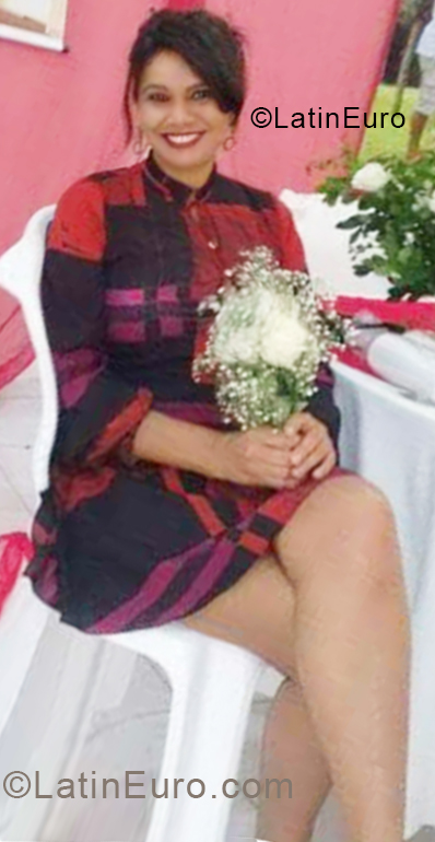 Date this delightful Brazil girl Cissa from São Luís BR10779