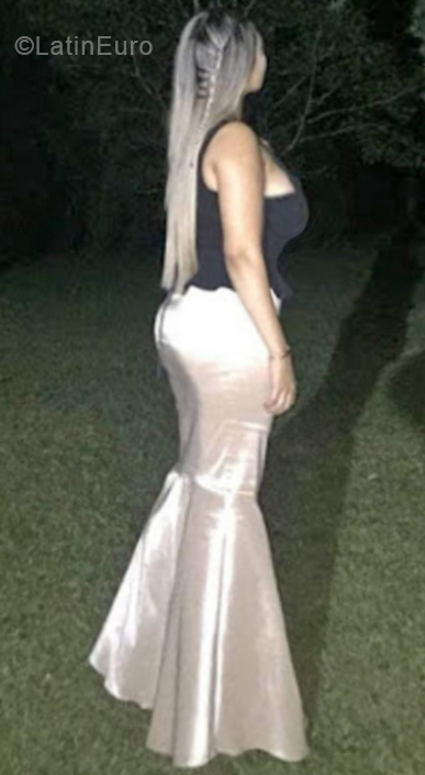 Date this good-looking Colombia girl Thalia from Cali CO24993