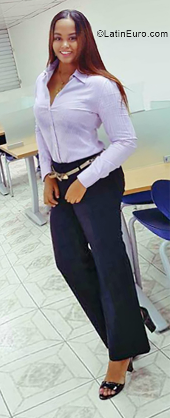 Date this good-looking Dominican Republic girl Rous from Puerto Plata DO34173