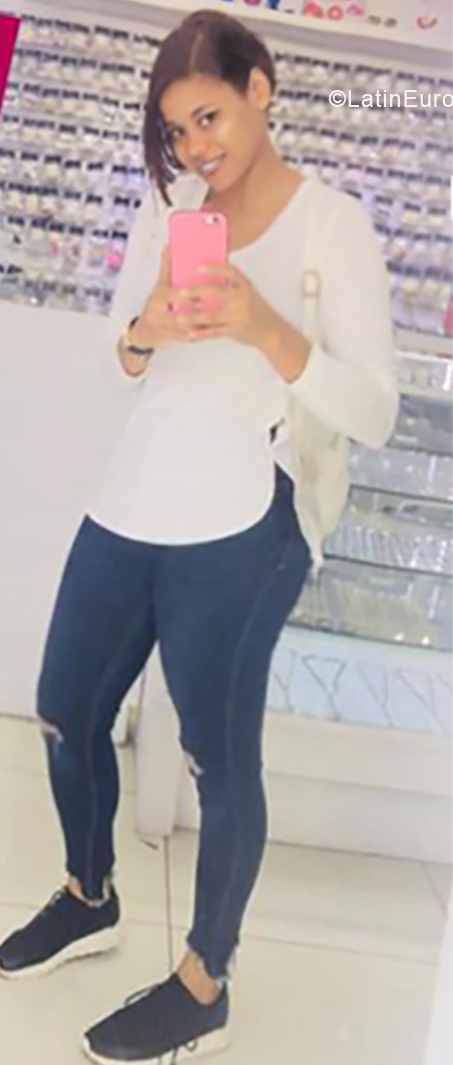 Date this happy Dominican Republic man Monse from santo domingo DO34276