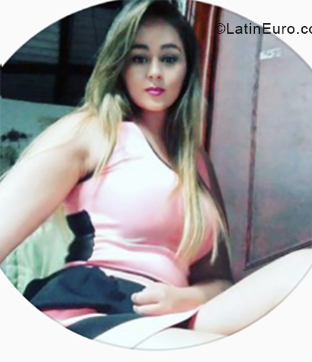 Date this passionate Colombia girl Sofia from Bogota CO25115