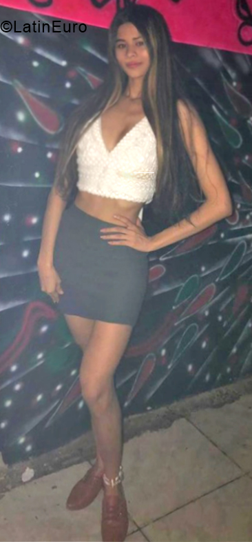 Date this passionate Colombia girl Dani from Cartagena CO25135