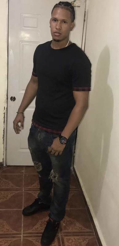 Date this georgeous Dominican Republic man Francisco from Francis20 DO34375