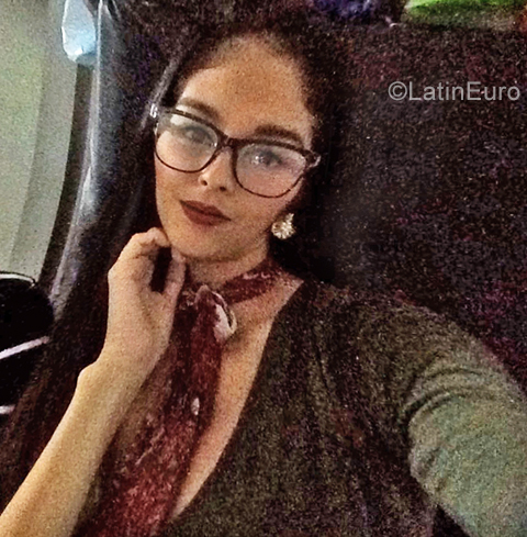 Date this funny Venezuela girl Rosy from Caracas VE2331