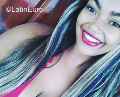 Date this hard body Dominican Republic girl Ana from Santo Domingo DO37560