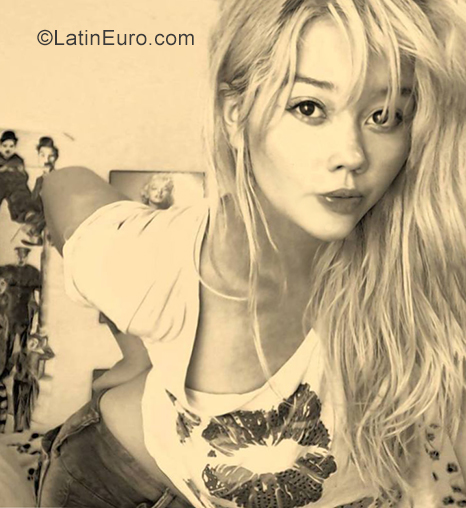 Date this happy Colombia girl BabyBlue from Bogota CO25387