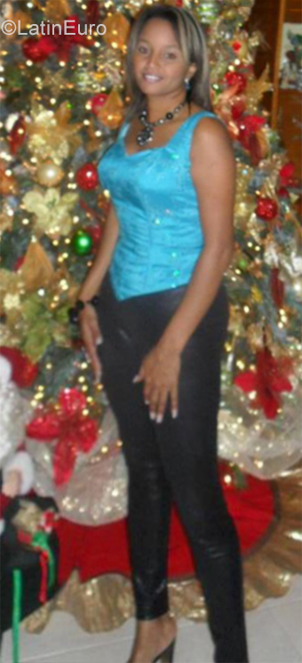 Date this attractive Venezuela girl Mire - Yuli from Bolivar VE2393