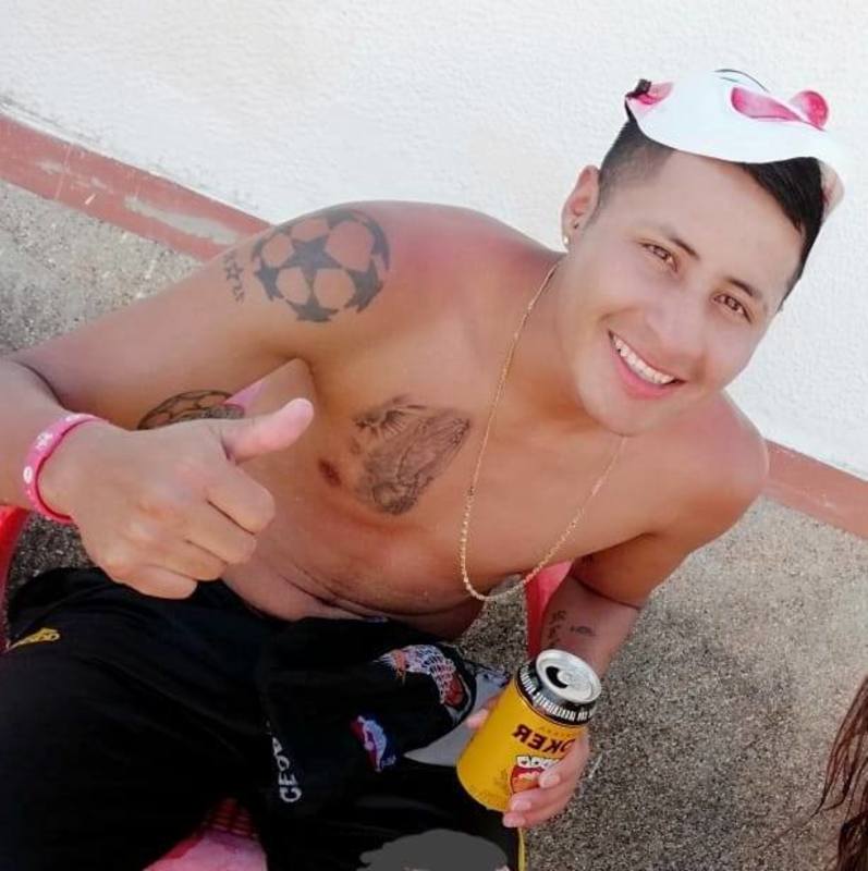 Date this gorgeous Colombia man JHON KENNEDY from Palmira CO25460