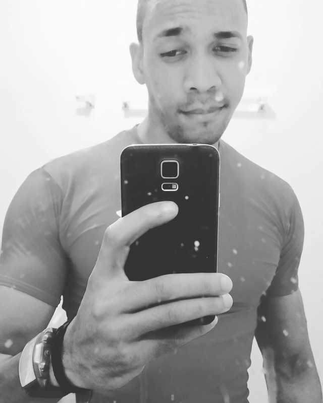 Date this athletic Dominican Republic man Chris from Santo Domingo DO35027