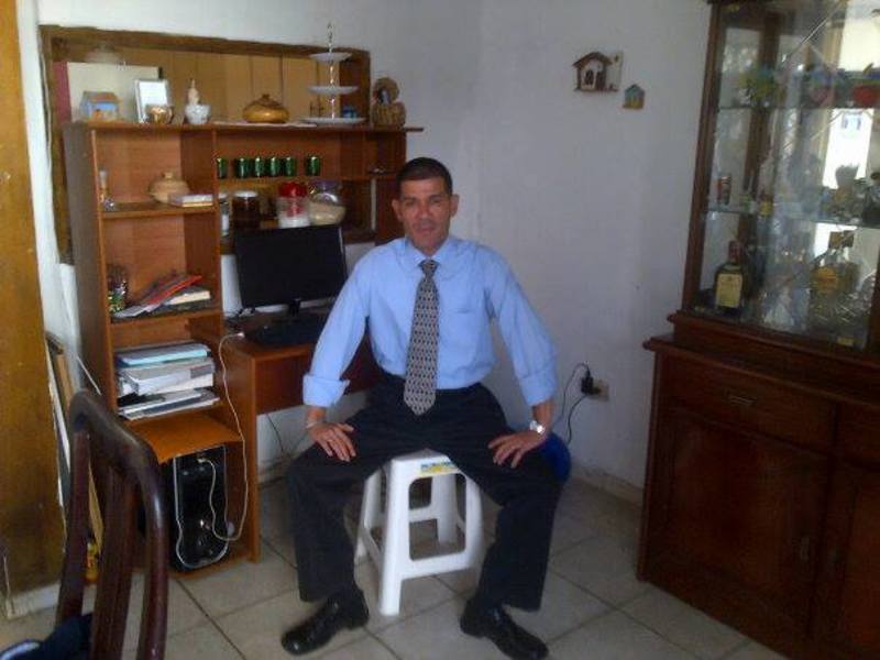 Date this pretty Venezuela man Luis from Caracas VE2475