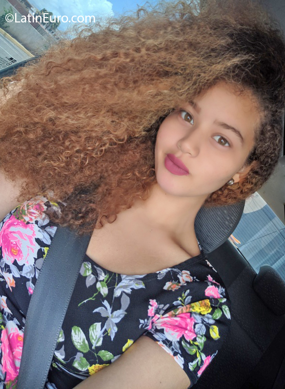 Date this cute Venezuela girl Edimar from Coro VE2478