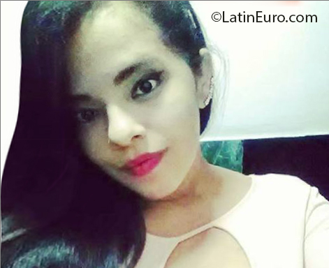 Date this fun Venezuela girl Joanise from Maracaibo VE2480