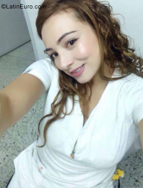 Date this exotic Colombia girl Victoria from Medellin CO25578