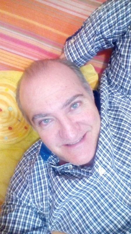 Date this pretty Spain man Javi from Alicante ES470