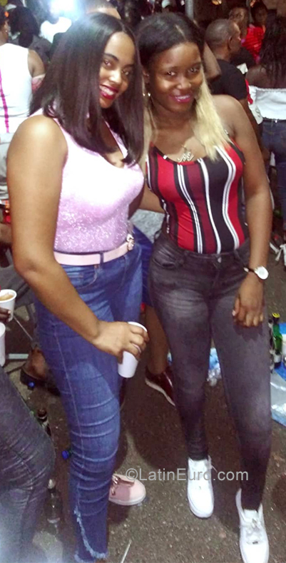 Date this hot Dominican Republic girl Lili from La Romana DO35295