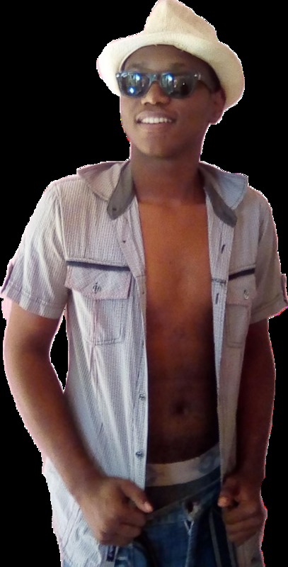 Date this young Dominican Republic man Carlos figuereo from Santo Domingo DO35402