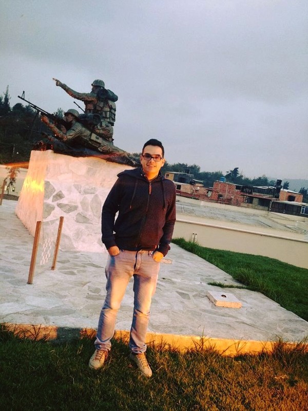 Date this delightful Colombia man Carlos9283 from Colombia CO25743