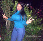 beautiful Venezuela girl Geraldine from Caracas VE2537