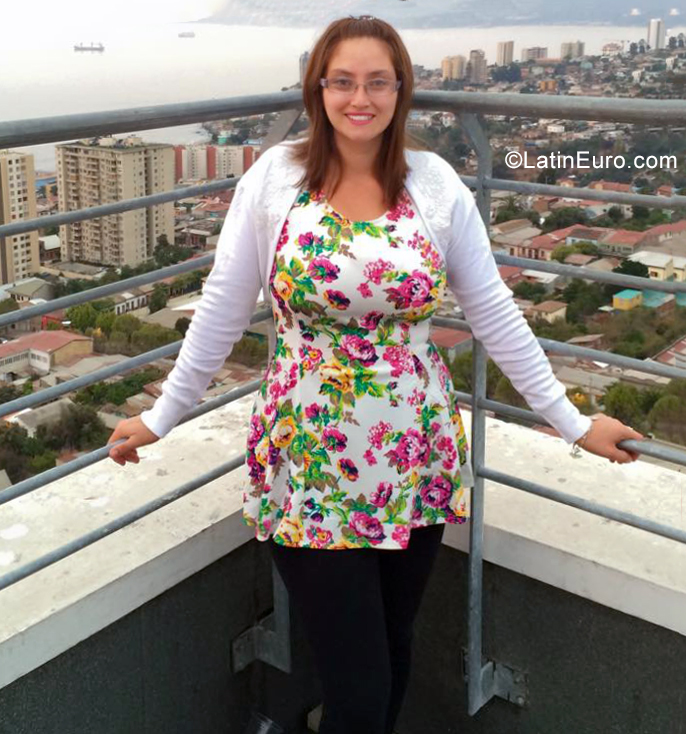 Date this passionate Chile girl Garella from Valparaiso CL140