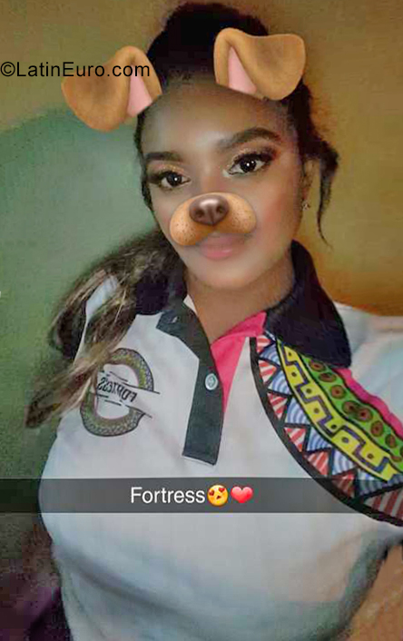 Date this young Dominican Republic girl Jenny from La Vega DO35887