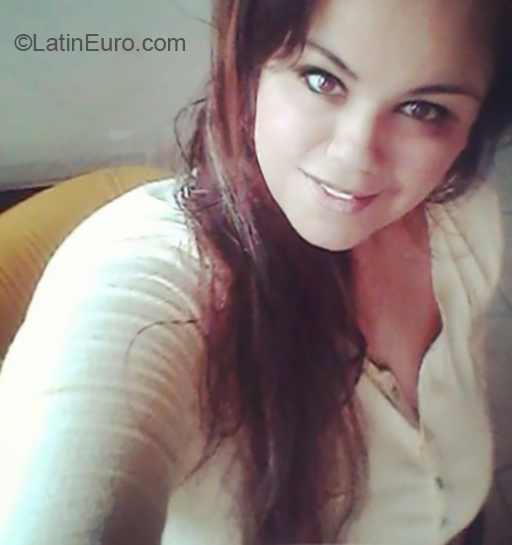 Date this athletic Mexico girl Laura from Monterrey MX1678